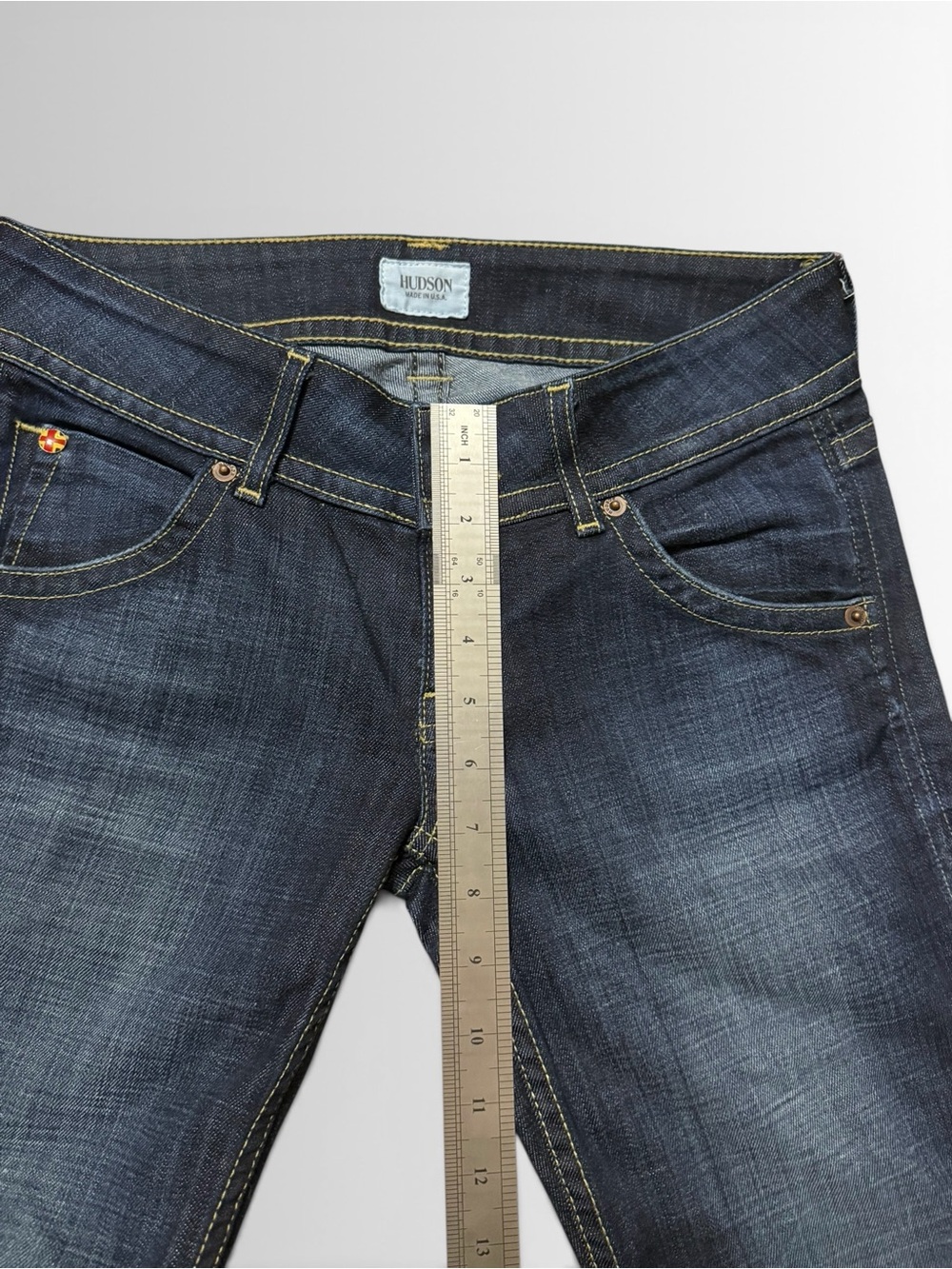 Hudson Signature Flap Pocket Flare Jeans Size 26 Dark Wash USA - Picture 4 of 13